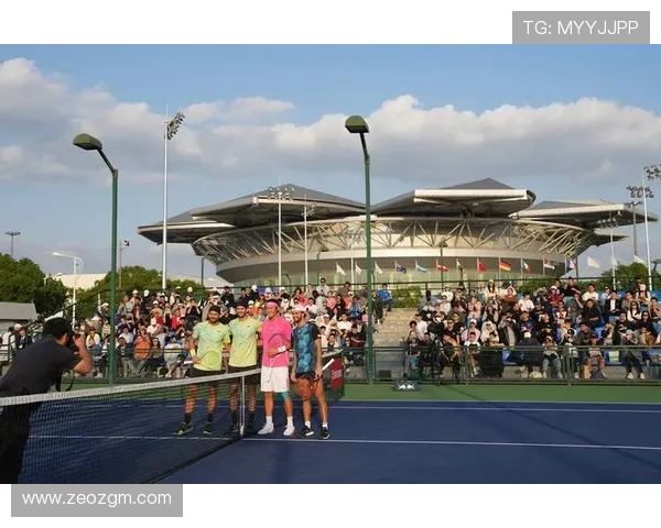 全球网球赛季高潮来临 多项赛事争夺激烈焦点人物展望 全球网球赛季高潮来临 多项赛事争夺激烈焦点人物展望