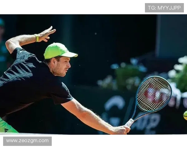 新赛季网坛巨星鏖战四强席位争夺激烈赛事走势引发关注热度持续升