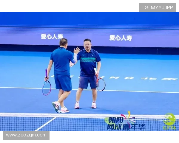 新赛季网球赛场群雄逐鹿多位新星闪耀引发全球关注热议声不断升温